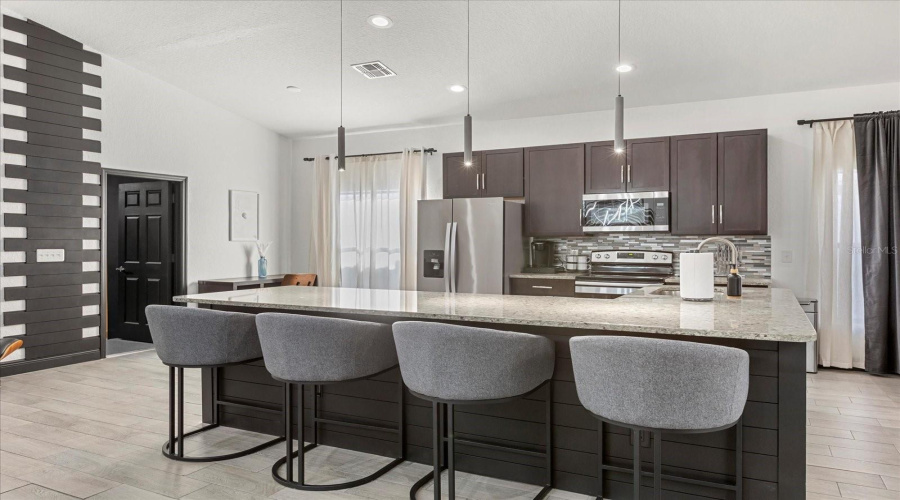 KISSIMMEE, Florida 34747, 4 Bedrooms Bedrooms, ,2 BathroomsBathrooms,Residential,For Sale,ROCCELLA,0,MFRO6328190