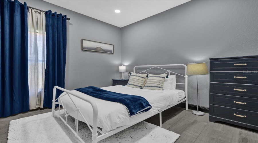 Guest bedroom 4