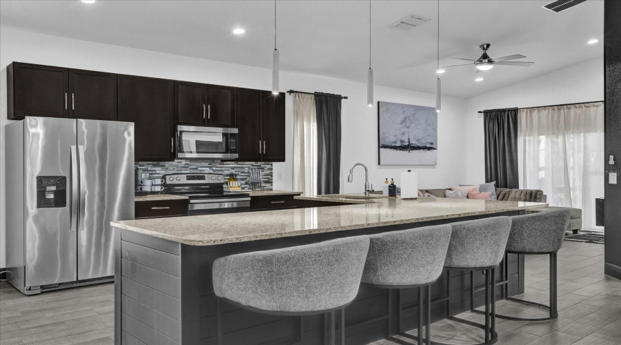 KISSIMMEE, Florida 34747, 4 Bedrooms Bedrooms, ,2 BathroomsBathrooms,Residential,For Sale,ROCCELLA,0,MFRO6328190