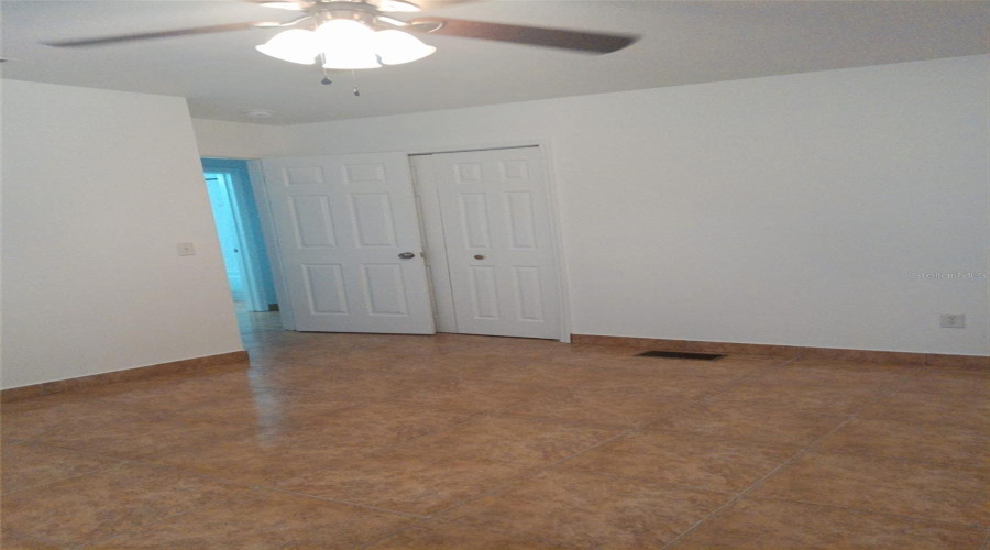 DAVENPORT, Florida 33897, 4 Bedrooms Bedrooms, ,3 BathroomsBathrooms,Residential,For Sale,COCONUT PALM,0,MFRS5130882