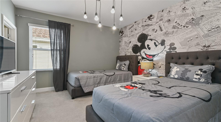 DAVENPORT, Florida 33837, 9 Bedrooms Bedrooms, ,7 BathroomsBathrooms,Residential,For Sale,OAKWOOD,0,MFRL4948746