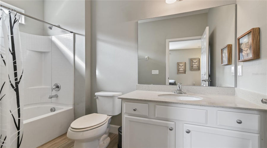 DAVENPORT, Florida 33837, 9 Bedrooms Bedrooms, ,7 BathroomsBathrooms,Residential,For Sale,OAKWOOD,0,MFRL4948746