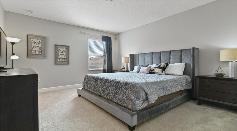 DAVENPORT, Florida 33837, 9 Bedrooms Bedrooms, ,7 BathroomsBathrooms,Residential,For Sale,OAKWOOD,0,MFRL4948746