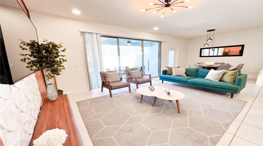KISSIMMEE, Florida 34747, 5 Bedrooms Bedrooms, ,4 BathroomsBathrooms,Residential,For Sale,DUBAI,0,MFRO6328274