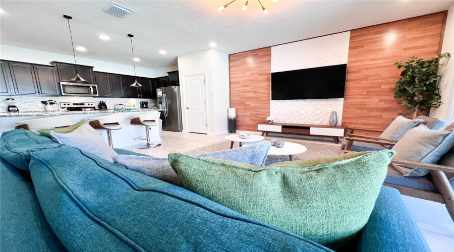 KISSIMMEE, Florida 34747, 5 Bedrooms Bedrooms, ,4 BathroomsBathrooms,Residential,For Sale,DUBAI,0,MFRO6328274