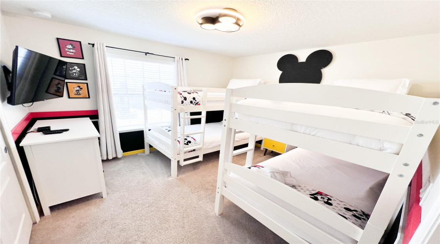 KISSIMMEE, Florida 34747, 5 Bedrooms Bedrooms, ,4 BathroomsBathrooms,Residential,For Sale,DUBAI,0,MFRO6328274