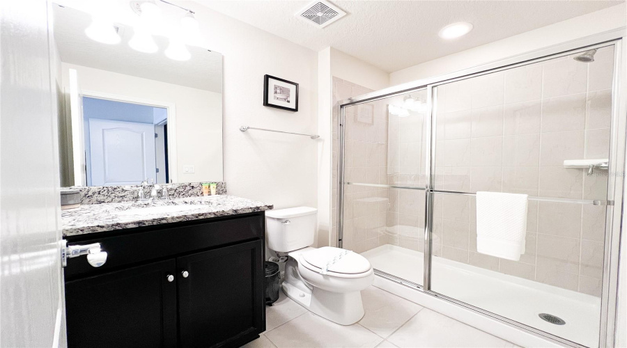 KISSIMMEE, Florida 34747, 5 Bedrooms Bedrooms, ,4 BathroomsBathrooms,Residential,For Sale,DUBAI,0,MFRO6328274