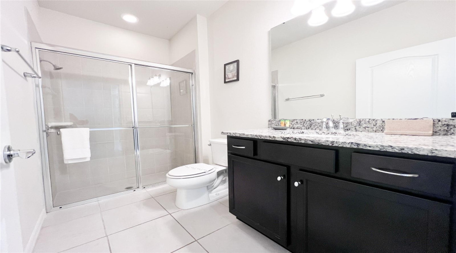 KISSIMMEE, Florida 34747, 5 Bedrooms Bedrooms, ,4 BathroomsBathrooms,Residential,For Sale,DUBAI,0,MFRO6328274