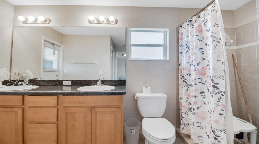 DAVENPORT, Florida 33837, 3 Bedrooms Bedrooms, ,2 BathroomsBathrooms,Residential,For Sale,MYSTERY,0,MFRO6328233