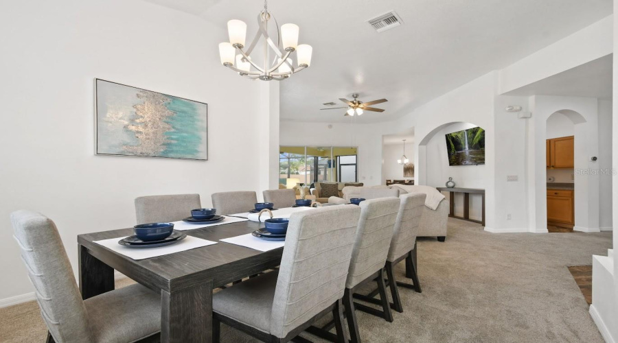 DAVENPORT, Florida 33897, 5 Bedrooms Bedrooms, ,4 BathroomsBathrooms,Residential,For Sale,TUPELO,0,MFRO6232513