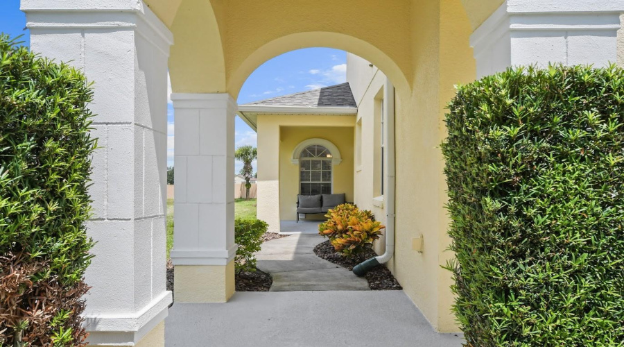 Covered entryway