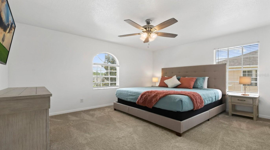 DAVENPORT, Florida 33897, 5 Bedrooms Bedrooms, ,4 BathroomsBathrooms,Residential,For Sale,TUPELO,0,MFRO6232513