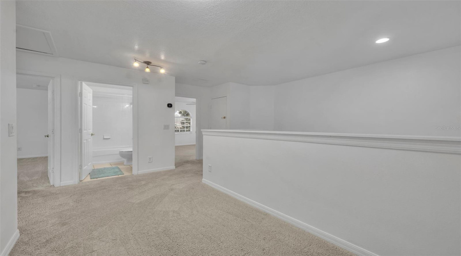 DAVENPORT, Florida 33897, 5 Bedrooms Bedrooms, ,4 BathroomsBathrooms,Residential,For Sale,TUPELO,0,MFRO6232513
