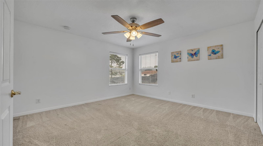 DAVENPORT, Florida 33897, 5 Bedrooms Bedrooms, ,4 BathroomsBathrooms,Residential,For Sale,TUPELO,0,MFRO6232513