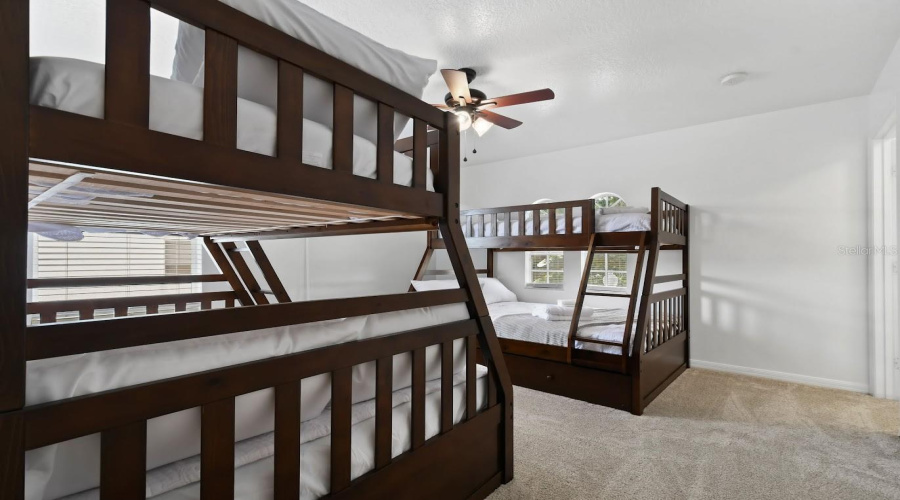 DAVENPORT, Florida 33897, 5 Bedrooms Bedrooms, ,4 BathroomsBathrooms,Residential,For Sale,TUPELO,0,MFRO6232513
