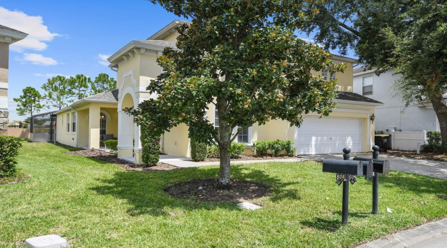 DAVENPORT, Florida 33897, 5 Bedrooms Bedrooms, ,4 BathroomsBathrooms,Residential,For Sale,TUPELO,0,MFRO6232513