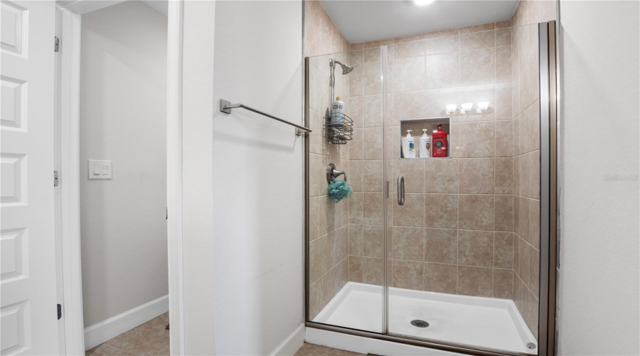 DAVENPORT, Florida 33837, 4 Bedrooms Bedrooms, ,3 BathroomsBathrooms,Residential,For Sale,DENALI,0,MFRG5099728