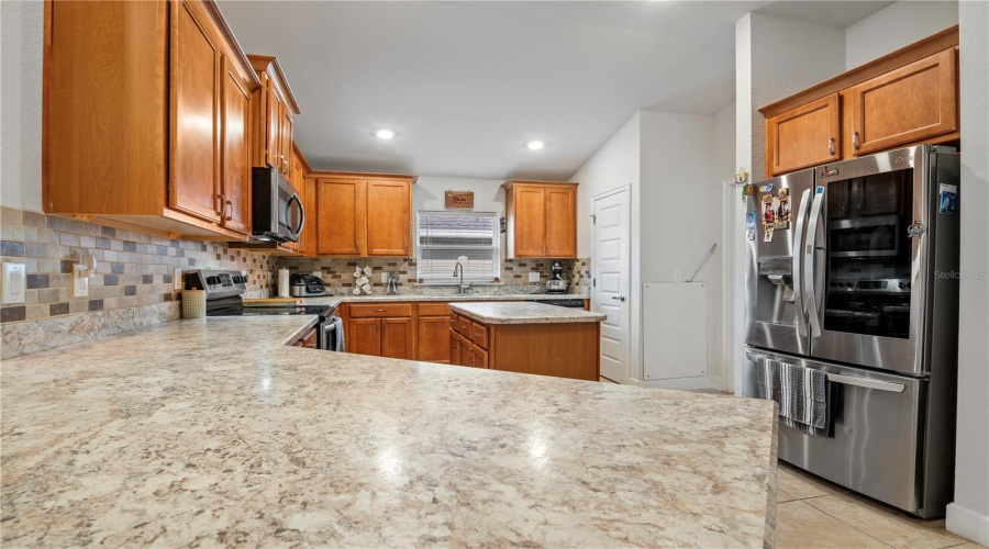 DAVENPORT, Florida 33837, 4 Bedrooms Bedrooms, ,3 BathroomsBathrooms,Residential,For Sale,DENALI,0,MFRG5099728