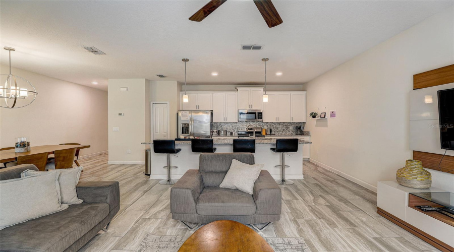KISSIMMEE, Florida 34746, 4 Bedrooms Bedrooms, ,3 BathroomsBathrooms,Residential,For Sale,GATSBY,0,MFRO6328156