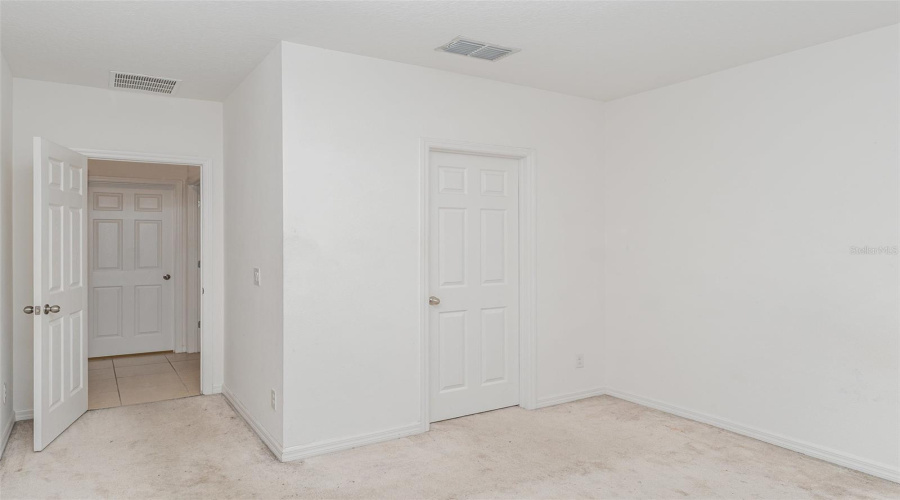 DAVENPORT, Florida 33837, 4 Bedrooms Bedrooms, ,3 BathroomsBathrooms,Residential,For Sale,PRIMROSE,0,MFRTB8408878