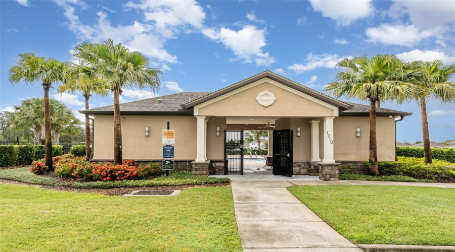 DAVENPORT, Florida 33837, 4 Bedrooms Bedrooms, ,3 BathroomsBathrooms,Residential,For Sale,PRIMROSE,0,MFRTB8408878