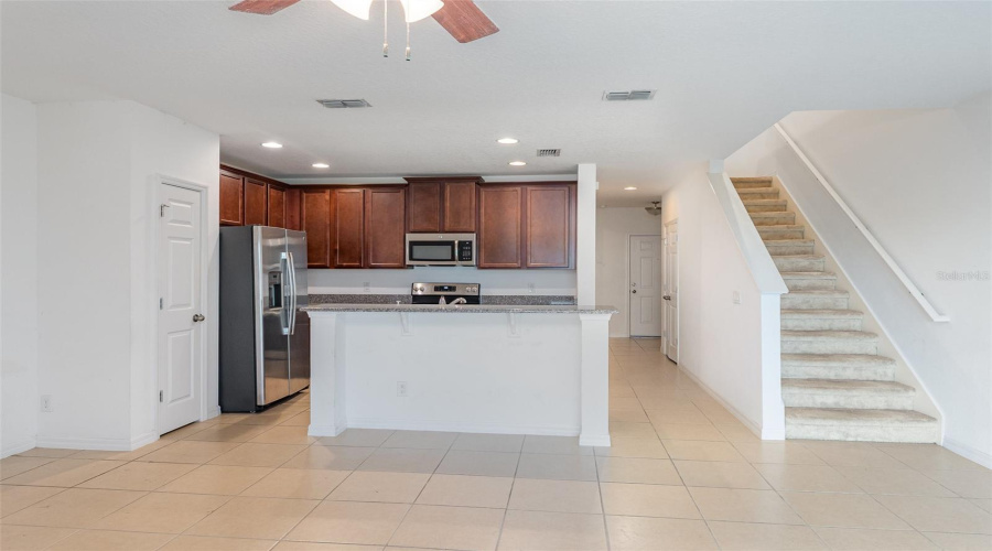 DAVENPORT, Florida 33837, 4 Bedrooms Bedrooms, ,3 BathroomsBathrooms,Residential,For Sale,PRIMROSE,0,MFRTB8408878