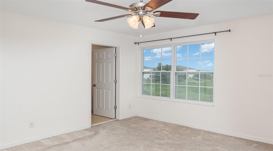 DAVENPORT, Florida 33837, 4 Bedrooms Bedrooms, ,3 BathroomsBathrooms,Residential,For Sale,PRIMROSE,0,MFRTB8408878