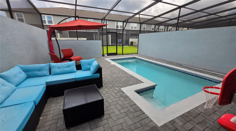 DAVENPORT, Florida 33897, 5 Bedrooms Bedrooms, ,4 BathroomsBathrooms,Residential,For Sale,LANA,0,MFRO6328460