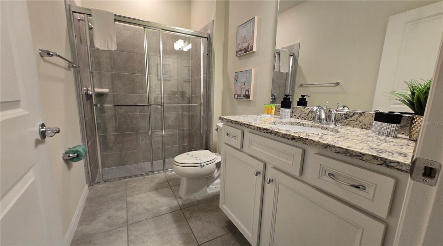 DAVENPORT, Florida 33897, 5 Bedrooms Bedrooms, ,4 BathroomsBathrooms,Residential,For Sale,LANA,0,MFRO6328460