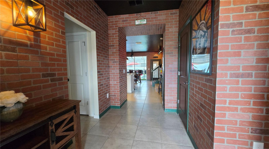 DAVENPORT, Florida 33897, 5 Bedrooms Bedrooms, ,4 BathroomsBathrooms,Residential,For Sale,LANA,0,MFRO6328460