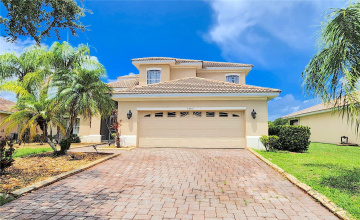 KISSIMMEE, Florida 34746, 4 Bedrooms Bedrooms, ,2 BathroomsBathrooms,Residential,For Sale,VALLEYVIEW,0,MFRO6328347