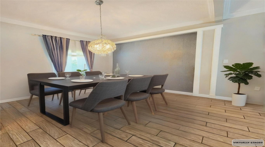 Staged Dinning Room