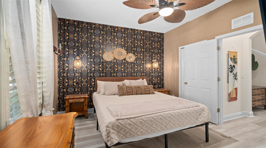 DAVENPORT, Florida 33897, 3 Bedrooms Bedrooms, ,2 BathroomsBathrooms,Residential,For Sale,CALABRIA,0,MFRO6328174
