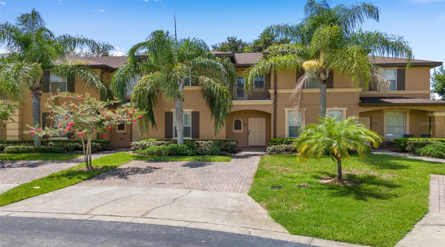 DAVENPORT, Florida 33897, 3 Bedrooms Bedrooms, ,2 BathroomsBathrooms,Residential,For Sale,CALABRIA,0,MFRO6328174