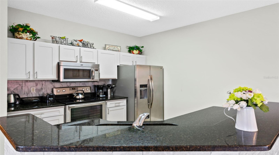 KISSIMMEE, Florida 34746, 4 Bedrooms Bedrooms, ,3 BathroomsBathrooms,Residential,For Sale,POMPANO BEACH,0,MFRS5131194