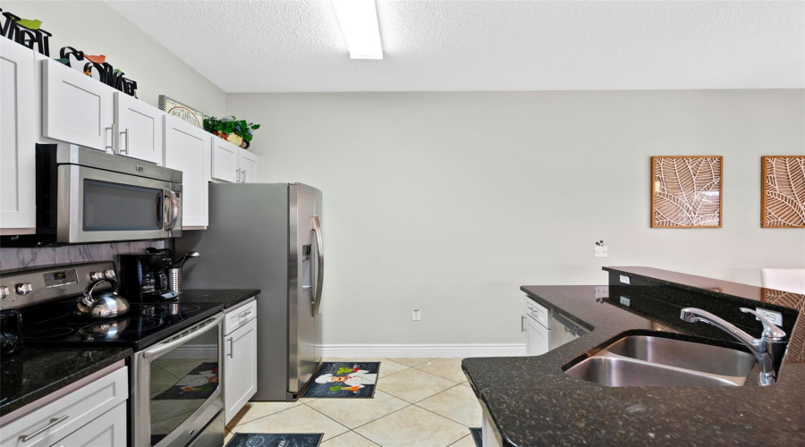 KISSIMMEE, Florida 34746, 4 Bedrooms Bedrooms, ,3 BathroomsBathrooms,Residential,For Sale,POMPANO BEACH,0,MFRS5131194