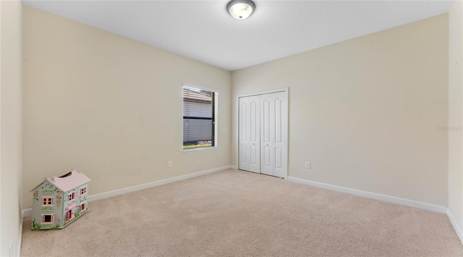 DAVENPORT, Florida 33896, 4 Bedrooms Bedrooms, ,3 BathroomsBathrooms,Residential,For Sale,PALMETTO DUNES,0,MFRO6293104