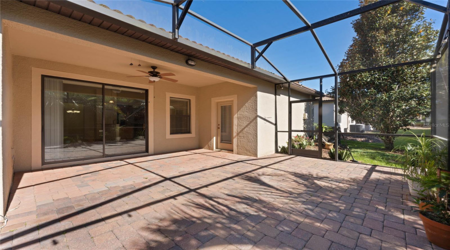 DAVENPORT, Florida 33896, 4 Bedrooms Bedrooms, ,3 BathroomsBathrooms,Residential,For Sale,PALMETTO DUNES,0,MFRO6293104
