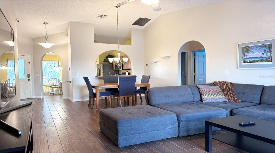 KISSIMMEE, Florida 34747, 3 Bedrooms Bedrooms, ,2 BathroomsBathrooms,Residential,For Sale,SANTEE,0,MFRO6261890