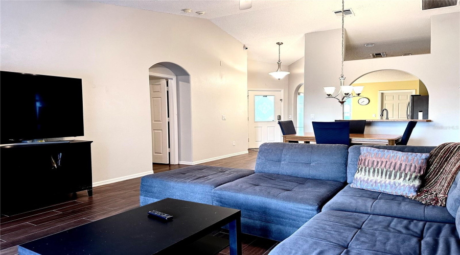 KISSIMMEE, Florida 34747, 3 Bedrooms Bedrooms, ,2 BathroomsBathrooms,Residential,For Sale,SANTEE,0,MFRO6261890