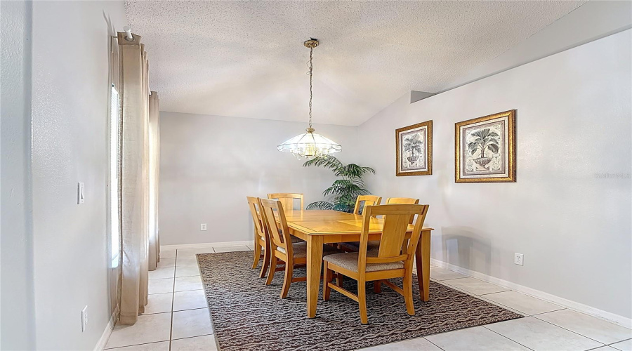 KISSIMMEE, Florida 34747, 4 Bedrooms Bedrooms, ,3 BathroomsBathrooms,Residential,For Sale,ONEIDA,0,MFRO6328417