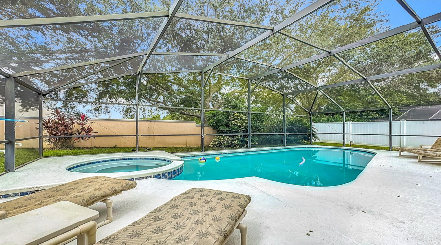 KISSIMMEE, Florida 34747, 4 Bedrooms Bedrooms, ,3 BathroomsBathrooms,Residential,For Sale,ONEIDA,0,MFRO6328417