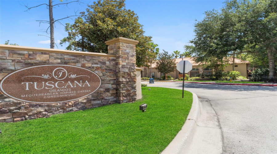 DAVENPORT, Florida 33896, 2 Bedrooms Bedrooms, ,2 BathroomsBathrooms,Residential,For Sale,TUSCAN,0,MFRO6328531