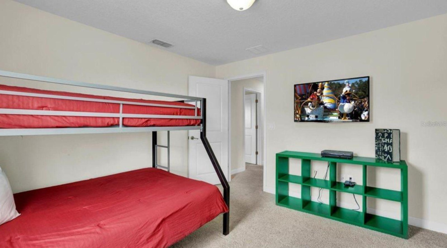 Bunk bed