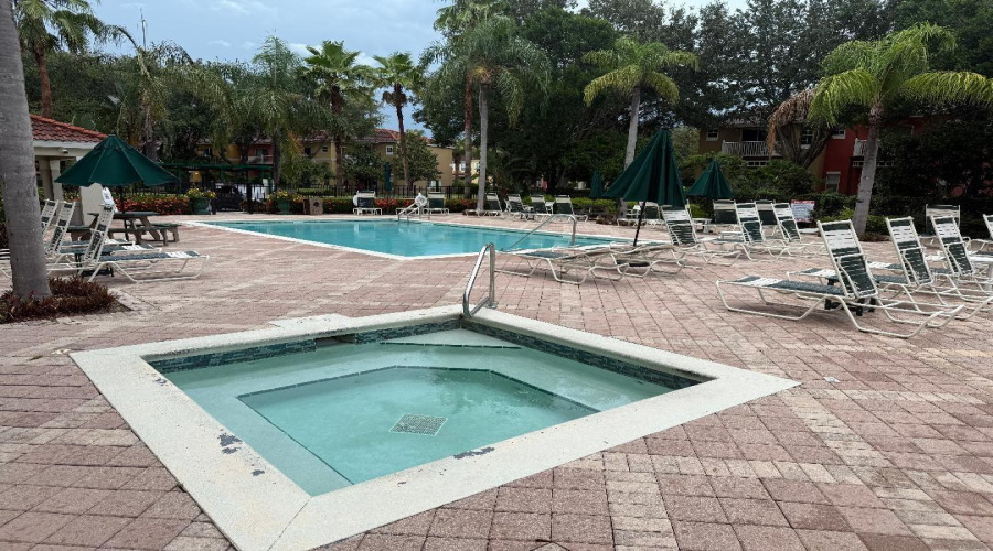 Hot tub as well