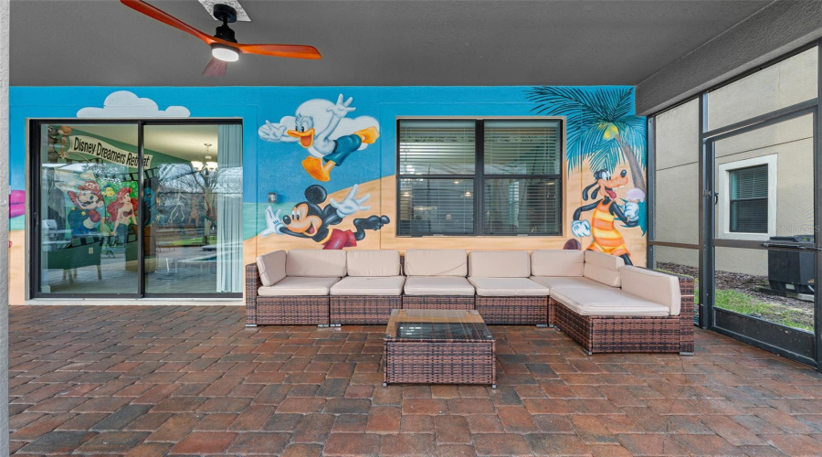DAVENPORT, Florida 33896, 8 Bedrooms Bedrooms, ,5 BathroomsBathrooms,Residential,For Sale,WEDGE,0,MFRS5131100