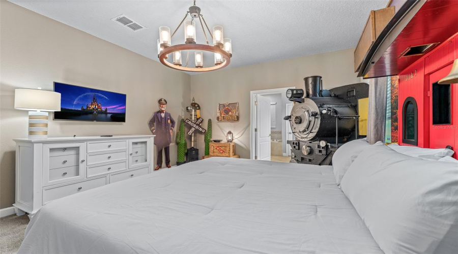 DAVENPORT, Florida 33896, 8 Bedrooms Bedrooms, ,5 BathroomsBathrooms,Residential,For Sale,WEDGE,0,MFRS5131100