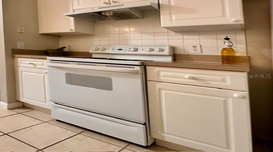 CELEBRATION, Florida 34747, 3 Bedrooms Bedrooms, ,2 BathroomsBathrooms,Residential,For Sale,LONGVIEW,0,MFRS5131184