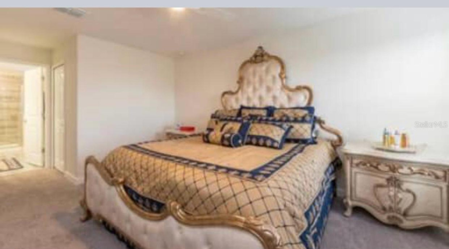 DAVENPORT, Florida 33896, 6 Bedrooms Bedrooms, ,6 BathroomsBathrooms,Residential,For Sale,ROLLING FAIRWAY,0,MFRO6328702