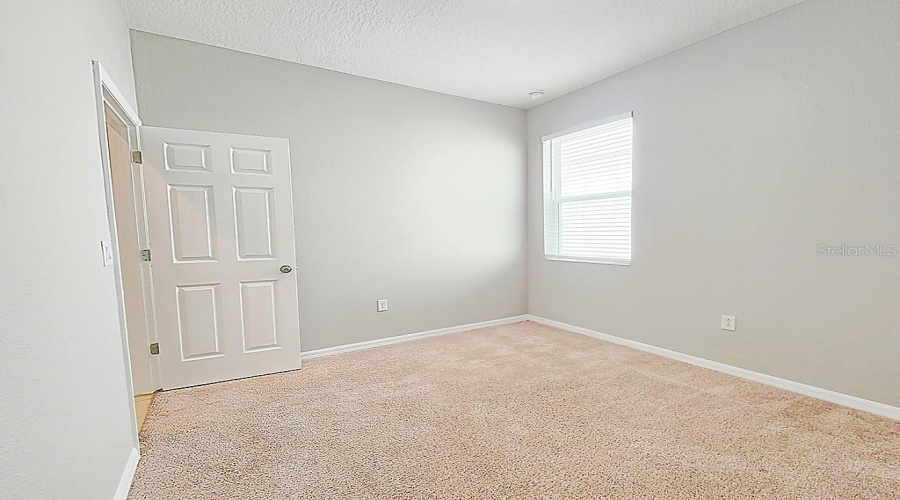 DAVENPORT, Florida 33837, 4 Bedrooms Bedrooms, ,2 BathroomsBathrooms,Residential,For Sale,SWAN SWIM,0,MFRS5131230